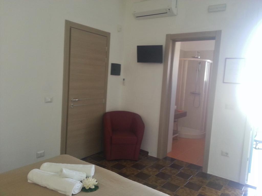 B&B Brezza Marina Torre Pali Exterior photo