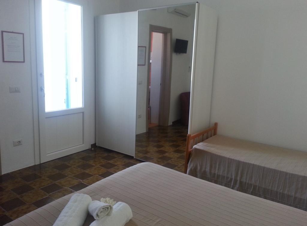 B&B Brezza Marina Torre Pali Exterior photo