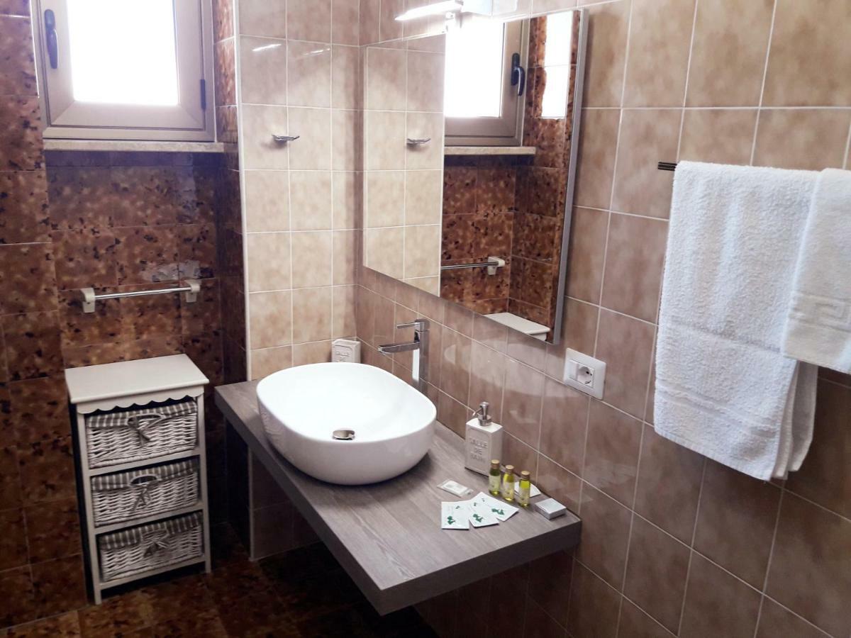 B&B Brezza Marina Torre Pali Exterior photo